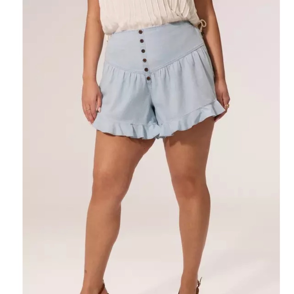 Light weight denim shorts